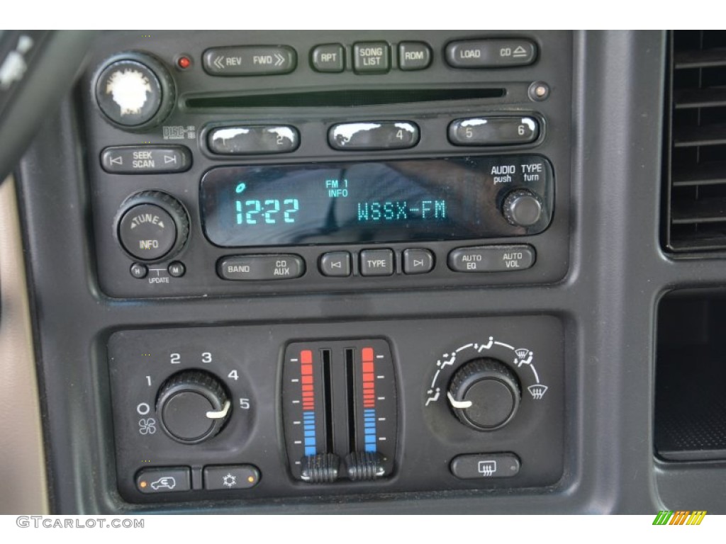 2005 Suburban 1500 Z71 4x4 - Sandstone Metallic / Tan/Neutral photo #26