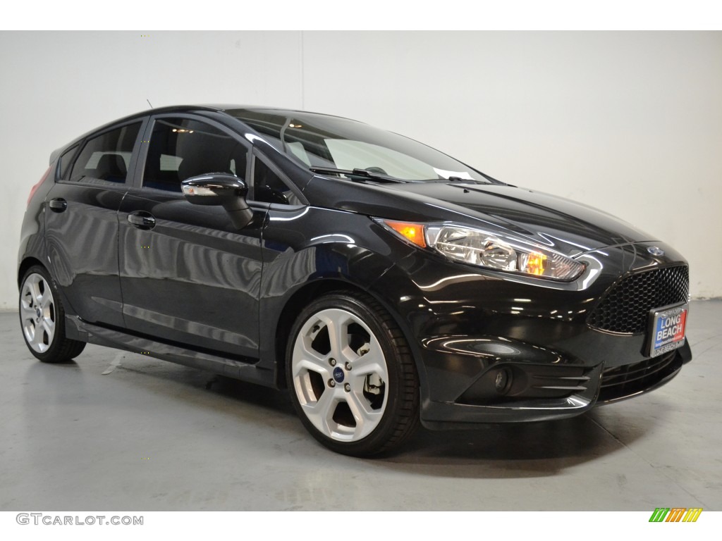 2015 Fiesta ST Hatchback - Tuxedo Black Metallic / ST Charcoal Black photo #2