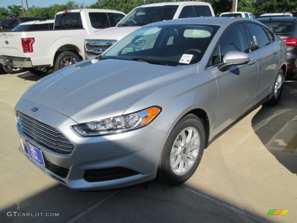 2016 Fusion S - Ingot Silver Metallic / Medium Earth Gray photo #7