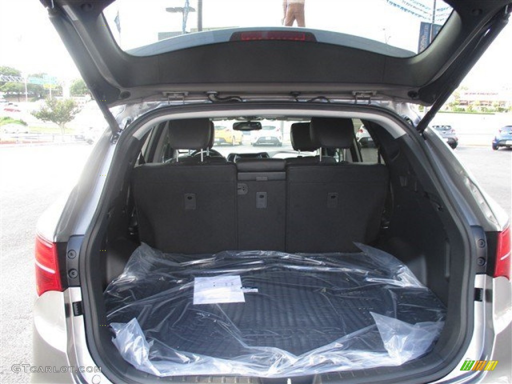 2016 Hyundai Santa Fe Sport 2.0T Trunk Photos
