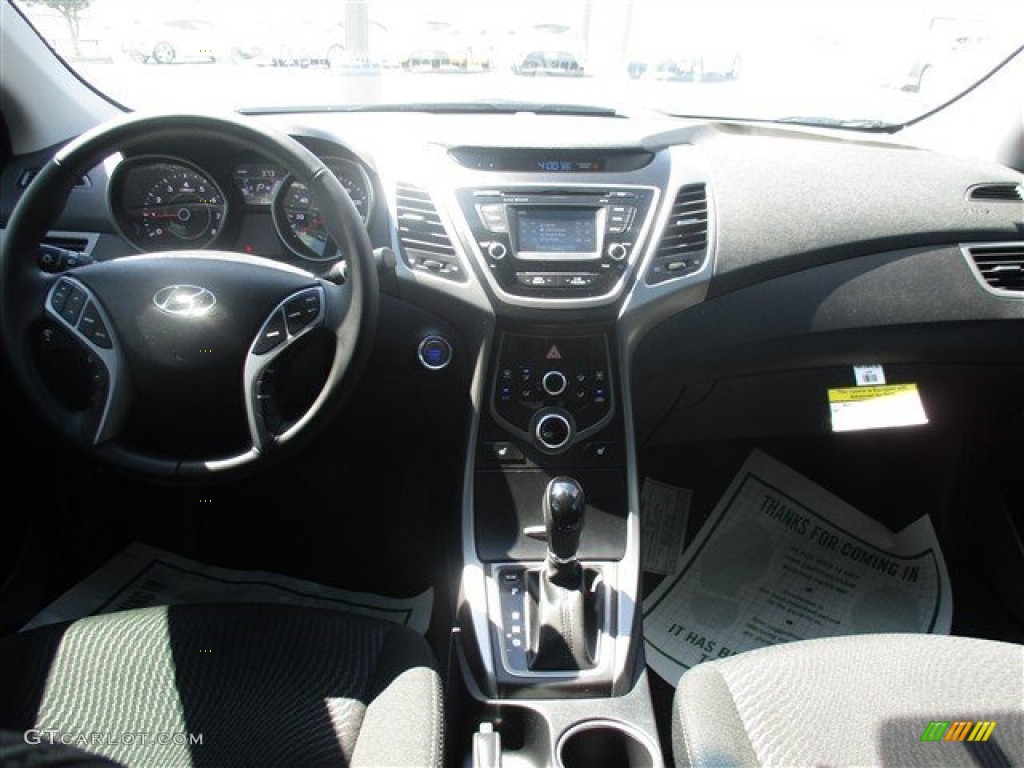 2016 Elantra Value Edition - White / Black photo #13