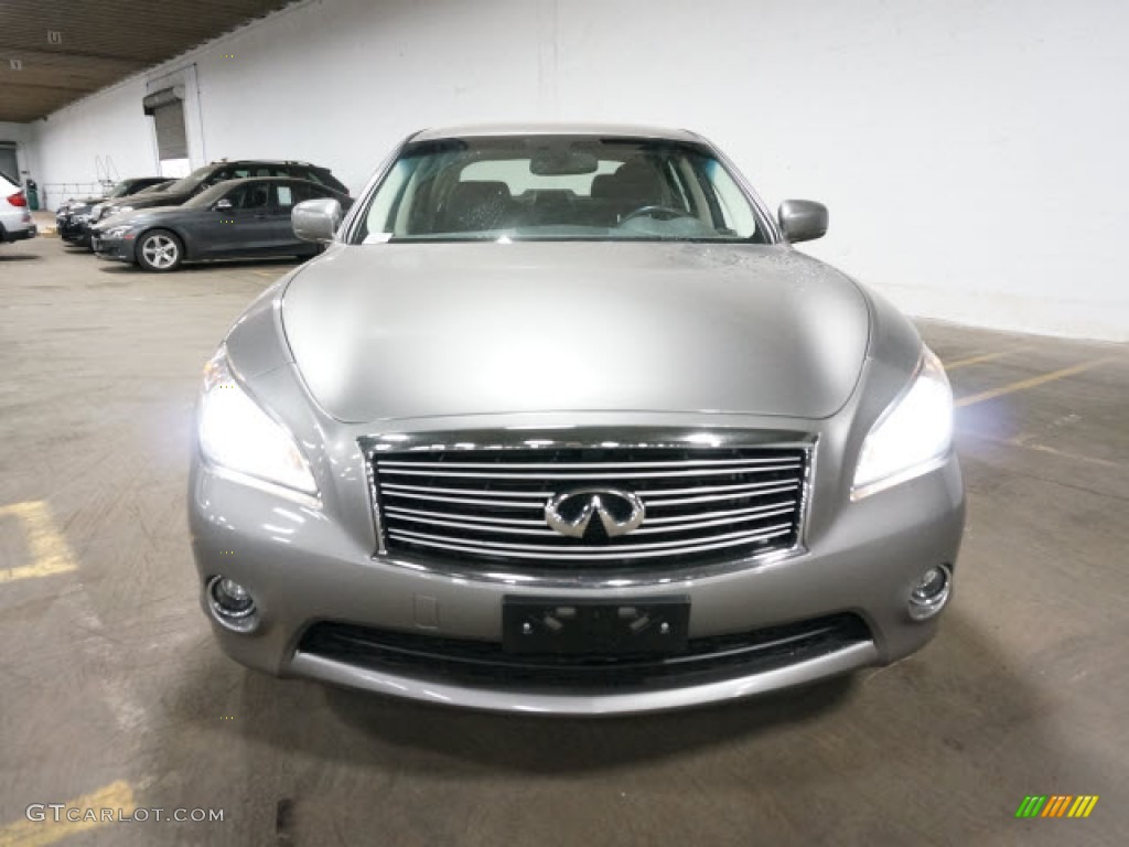 2014 Q70 3.7 AWD - Liquid Platinum / Graphite photo #2