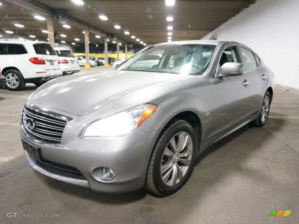 2014 Q70 3.7 AWD - Liquid Platinum / Graphite photo #3