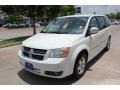 Stone White - Grand Caravan SXT Photo No. 3