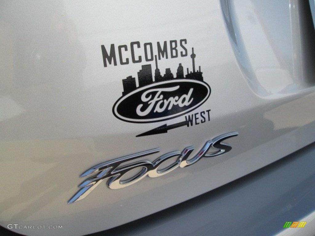 2015 Focus S Sedan - Ingot Silver Metallic / Charcoal Black photo #9