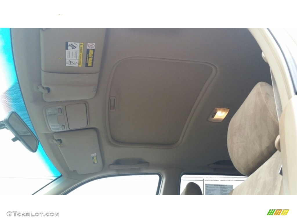 2004 CR-V EX 4WD - Mojave Mist Metallic / Saddle photo #30