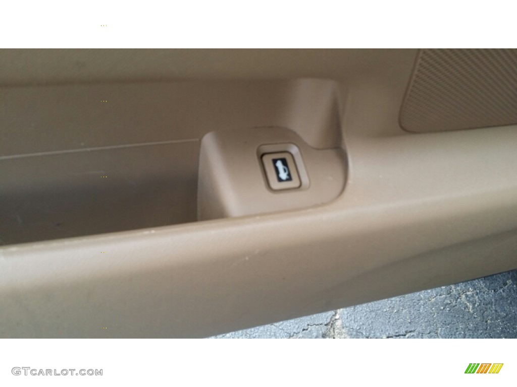 2004 CR-V EX 4WD - Mojave Mist Metallic / Saddle photo #32