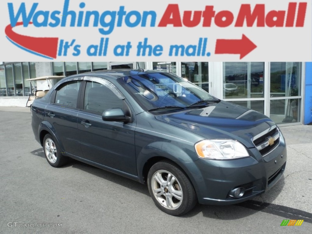 2011 Aveo LT Sedan - Wintergreen / Charcoal photo #1