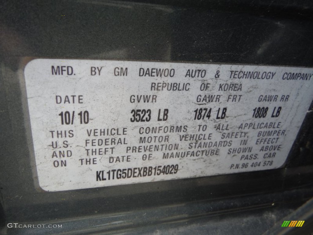 2011 Aveo LT Sedan - Wintergreen / Charcoal photo #19