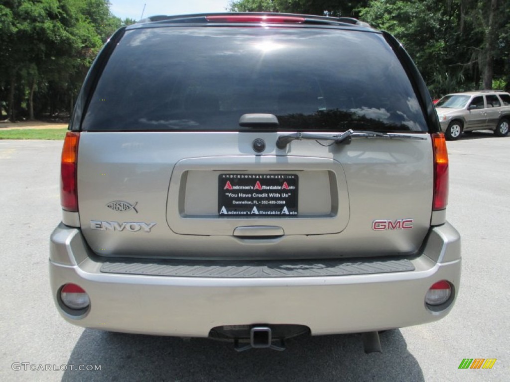 2003 Envoy SLE 4x4 - Sandalwood Metallic / Medium Pewter photo #4