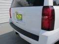 Summit White - Suburban LT Photo No. 12