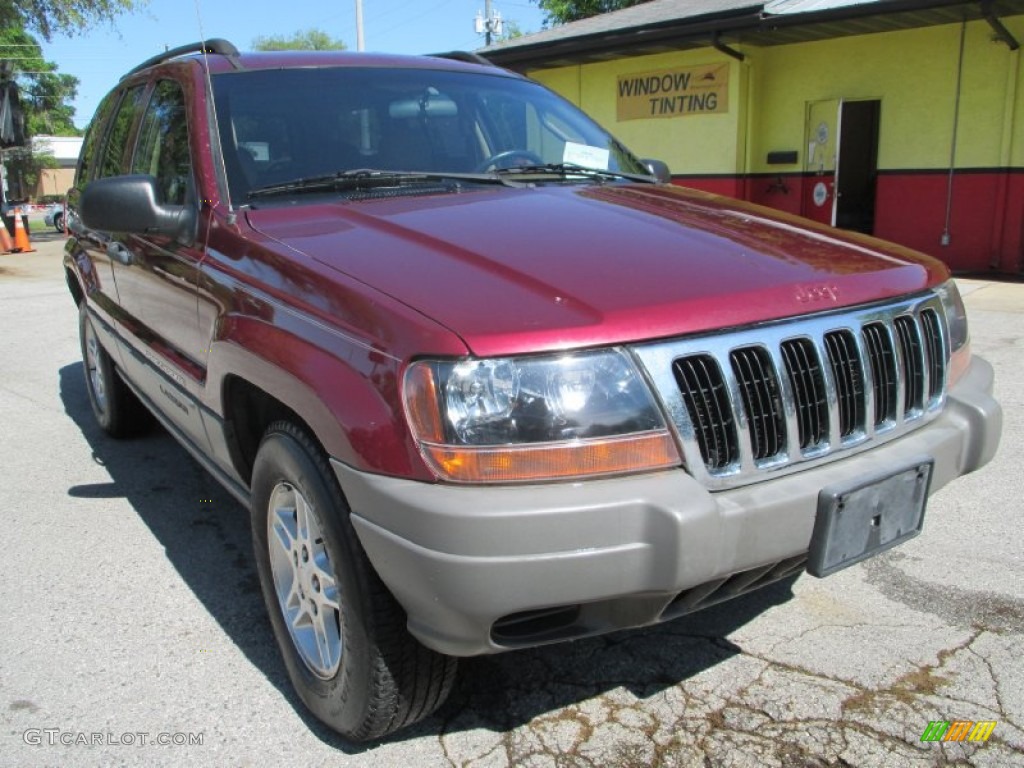 Dark Garnet Red Pearlcoat Jeep Grand Cherokee