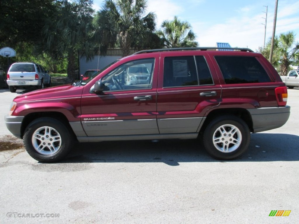 2002 Grand Cherokee Laredo - Dark Garnet Red Pearlcoat / Sandstone photo #6