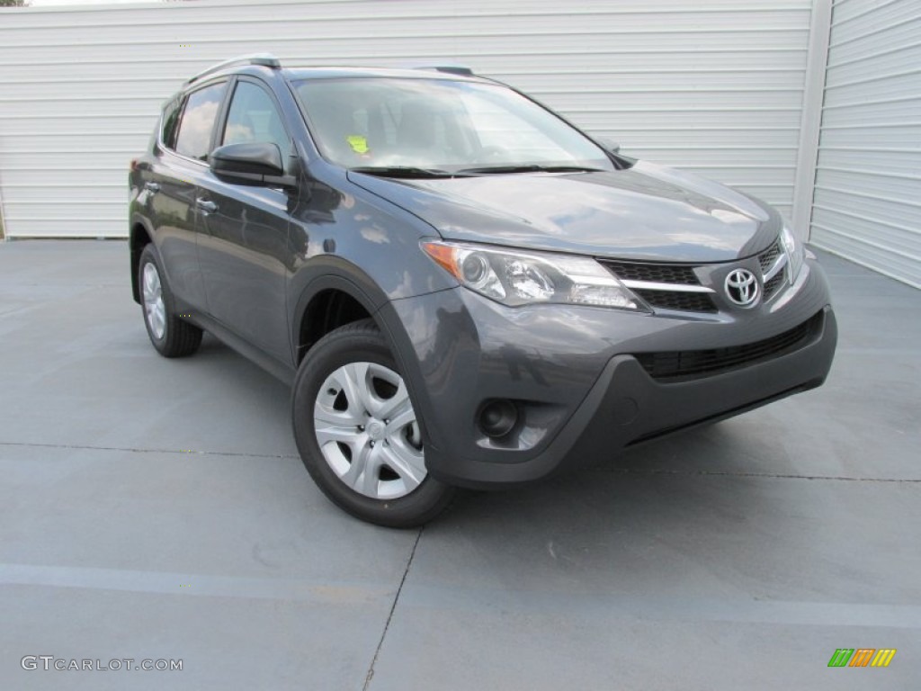 2015 RAV4 LE - Magnetic Gray Metallic / Ash photo #2