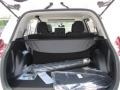 Super White - RAV4 XLE Photo No. 16