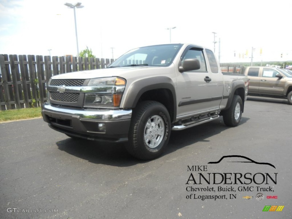 2004 Colorado LS Extended Cab 4x4 - Silver Birch Metallic / Sport Pewter photo #2