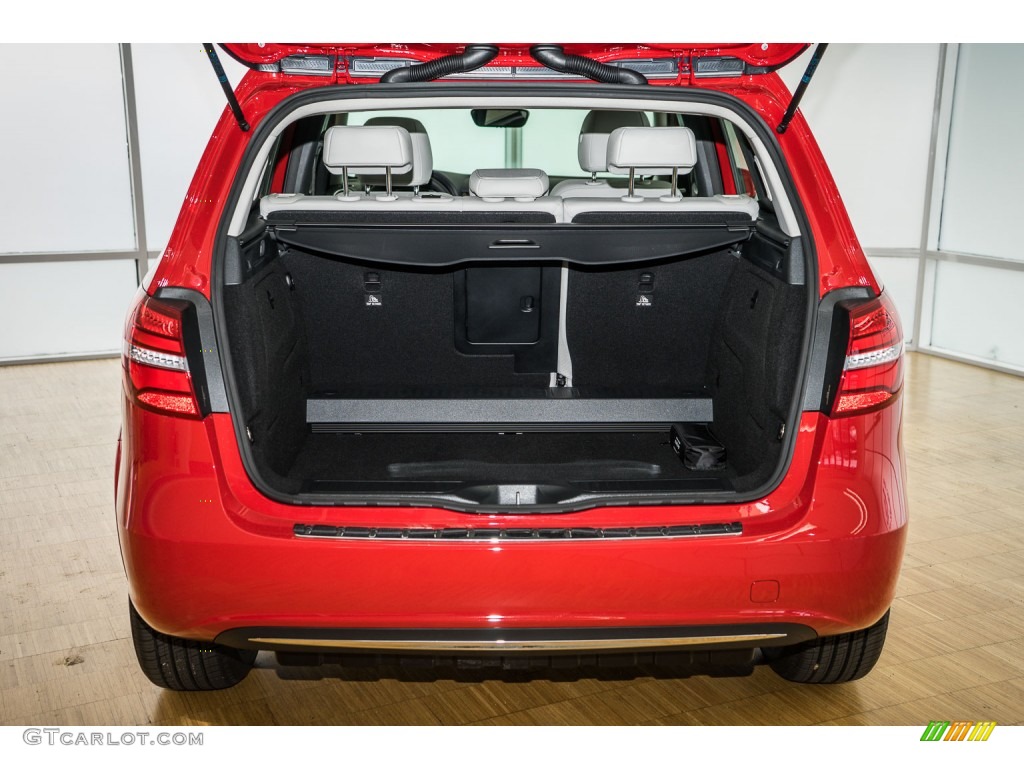 2015 Mercedes-Benz B Electric Drive Trunk Photo #104528671