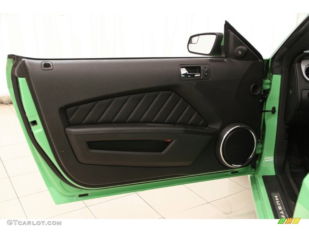 2014 Ford Mustang V6 Mustang Club of America Edition Coupe Door Panel Photos