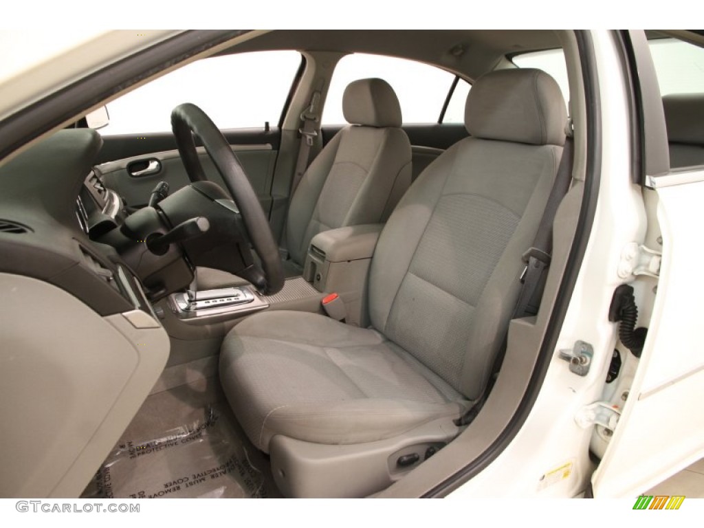 2007 Aura XE - Cream White / Gray photo #4