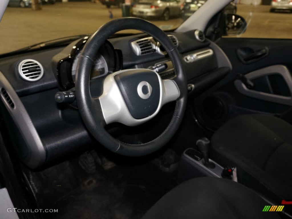 2012 fortwo pure coupe - Crystal White / Plain Black photo #22