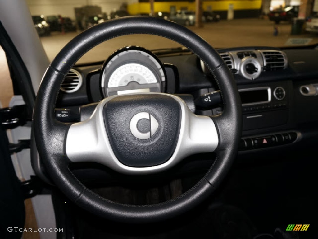 2012 fortwo pure coupe - Crystal White / Plain Black photo #25