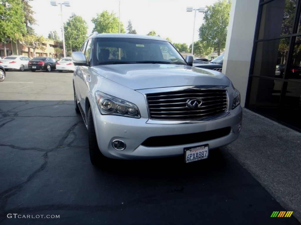 2011 QX 56 4WD - Liquid Platinum / Graphite photo #6