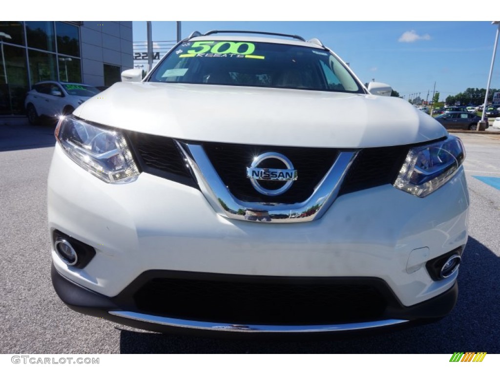2015 Rogue SL - Pearl White / Almond photo #8
