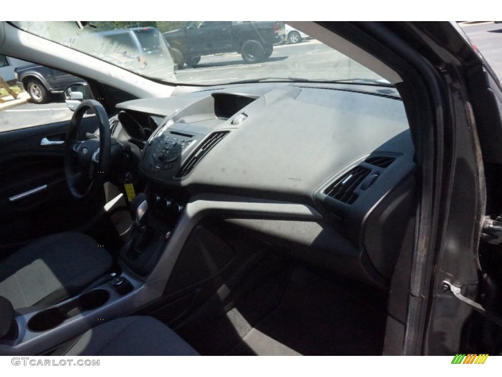 2015 Escape SE - Magnetic Metallic / Medium Light Stone photo #19