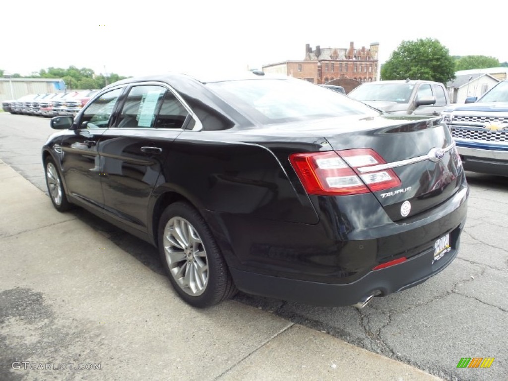 2015 Taurus Limited - Tuxedo Black Metallic / Charcoal Black photo #4