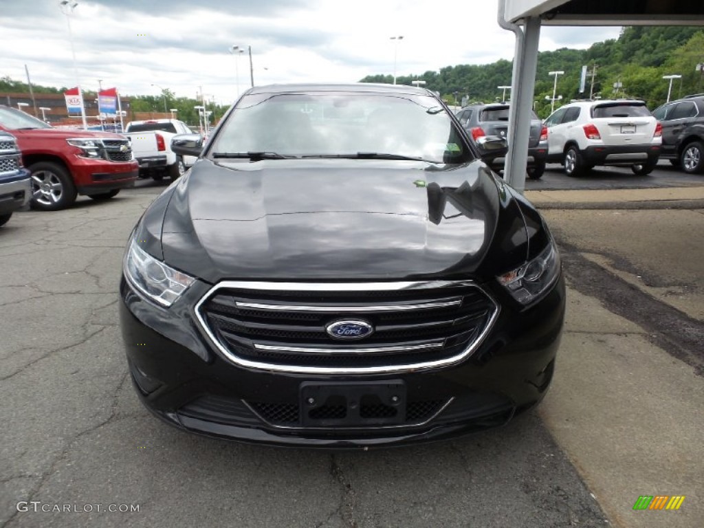 2015 Taurus Limited - Tuxedo Black Metallic / Charcoal Black photo #7