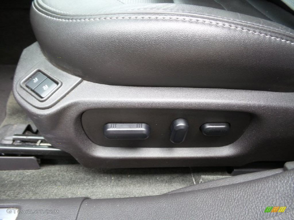 2015 Taurus Limited - Tuxedo Black Metallic / Charcoal Black photo #16