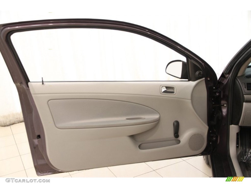 2006 Cobalt LS Coupe - Majestic Amethyst Metallic / Gray photo #4