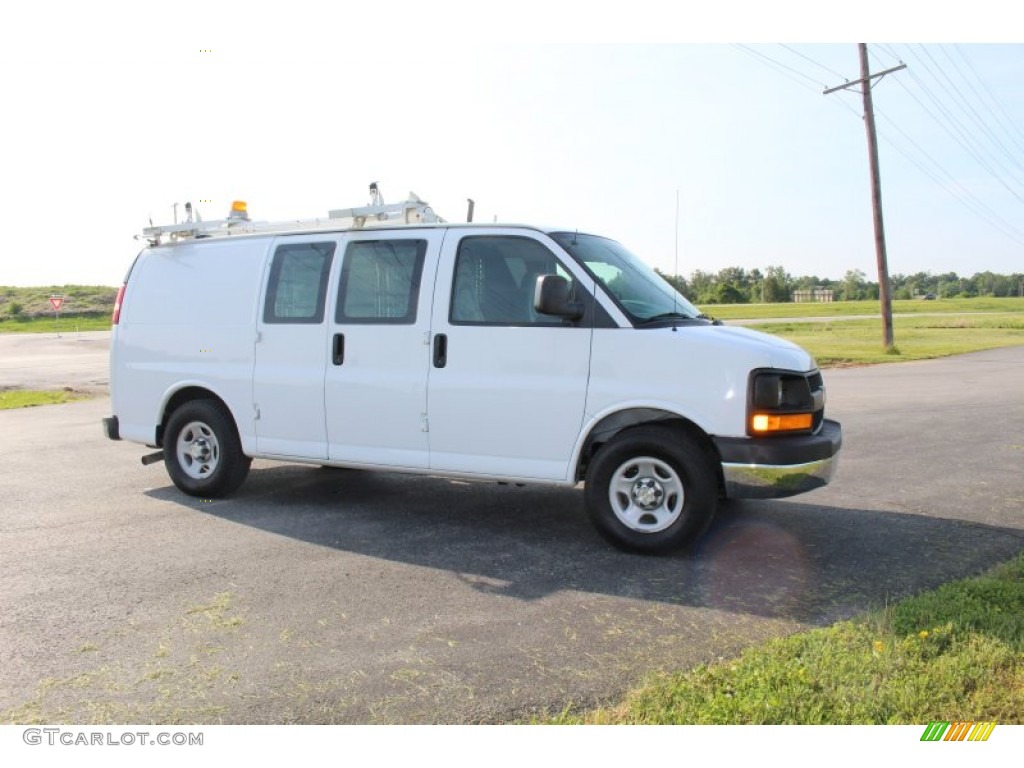 2007 Express 1500 Cargo Van - Summit White / Medium Pewter photo #8