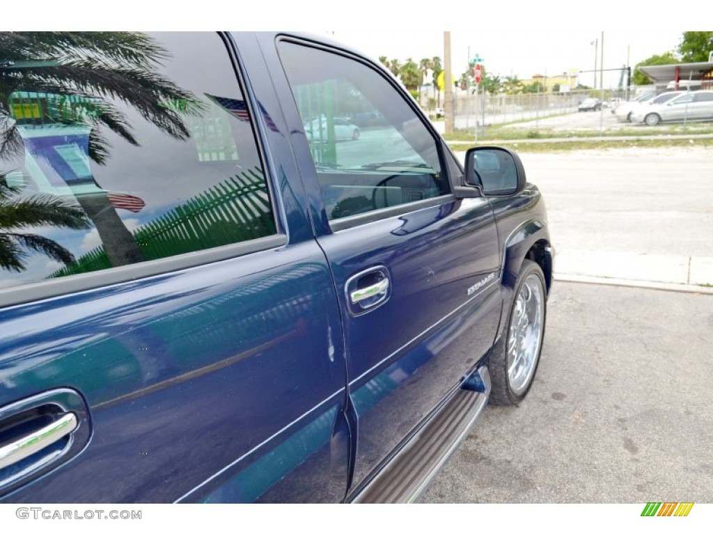 2004 Escalade  - Blue Chip / Shale photo #13