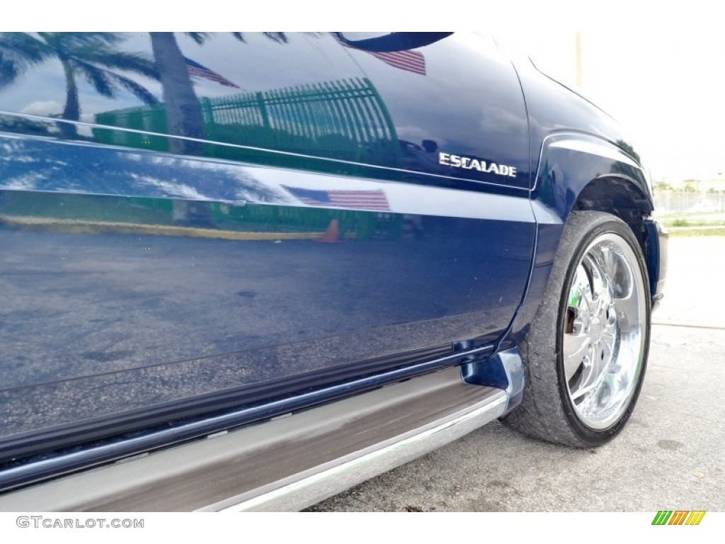 2004 Escalade  - Blue Chip / Shale photo #16