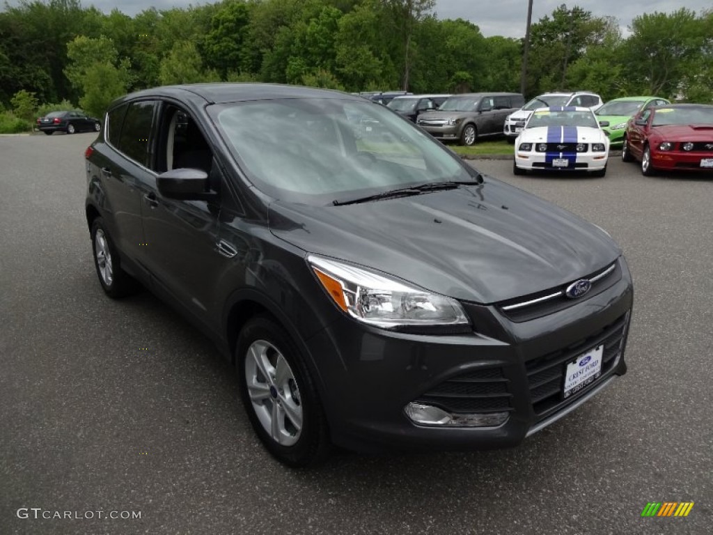 2015 Escape SE 4WD - Magnetic Metallic / Charcoal Black photo #1