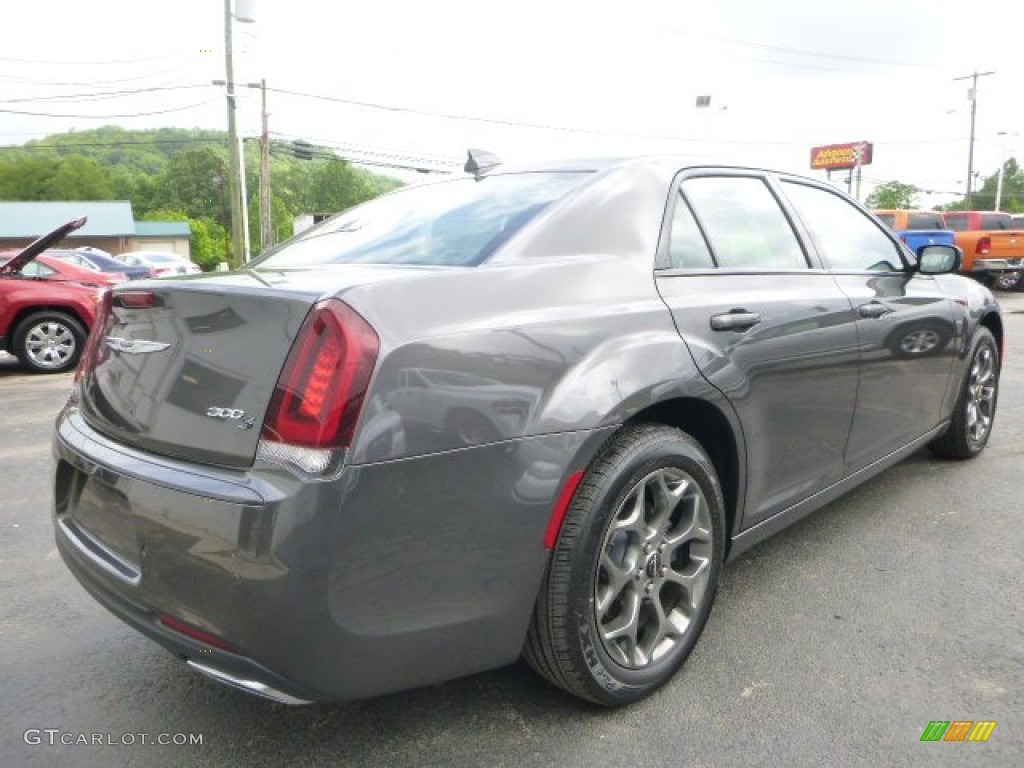 2015 300 S AWD - Granite Crystal Metallic / Black photo #5