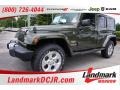 Tank 2015 Jeep Wrangler Unlimited Sahara 4x4