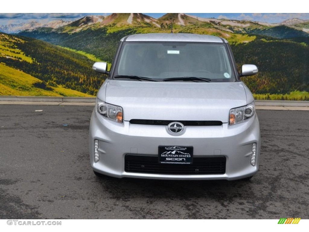 2015 xB  - Classic Silver Metallic / Dark Charcoal photo #2