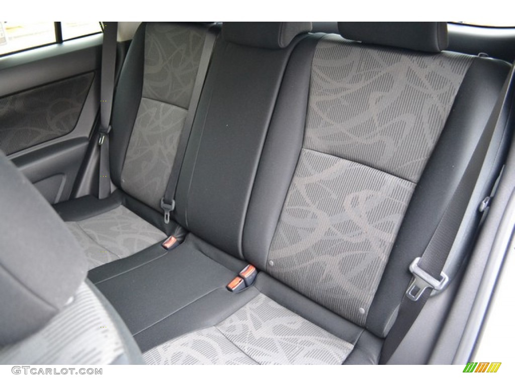 2015 xB  - Classic Silver Metallic / Dark Charcoal photo #7