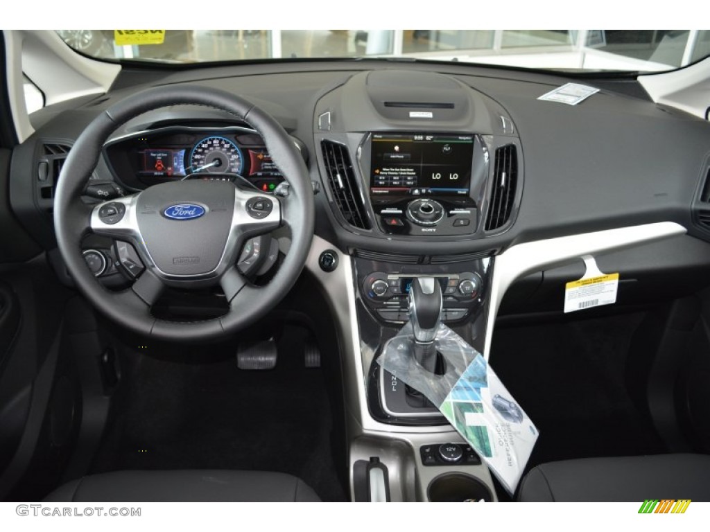 2015 Ford C-Max Hybrid SEL Dashboard Photos