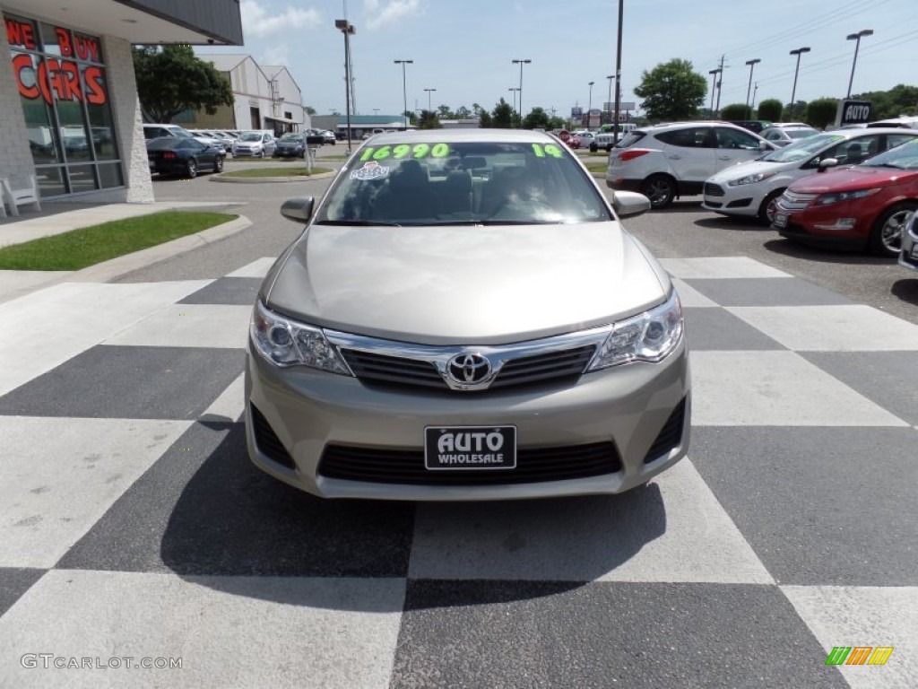 2014 Camry L - Champagne Mica / Ivory photo #2