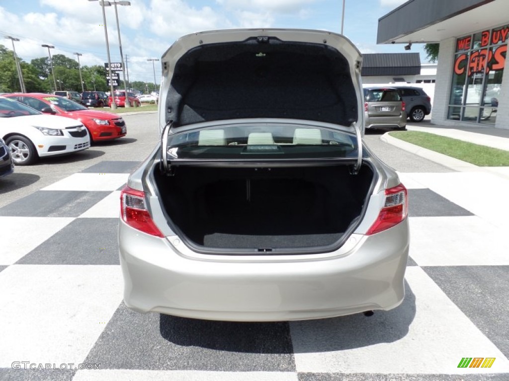 2014 Camry L - Champagne Mica / Ivory photo #5