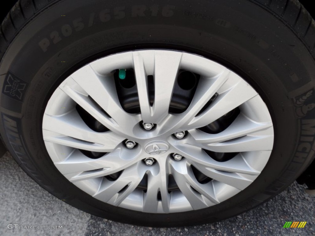 2014 Camry L - Champagne Mica / Ivory photo #7