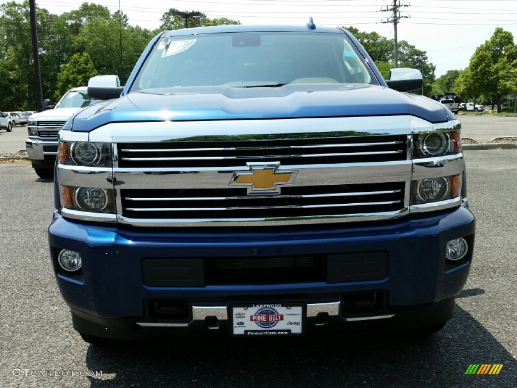 2015 Silverado 2500HD High Country Crew Cab 4x4 - Deep Ocean Blue Metallic / High Country Saddle photo #2