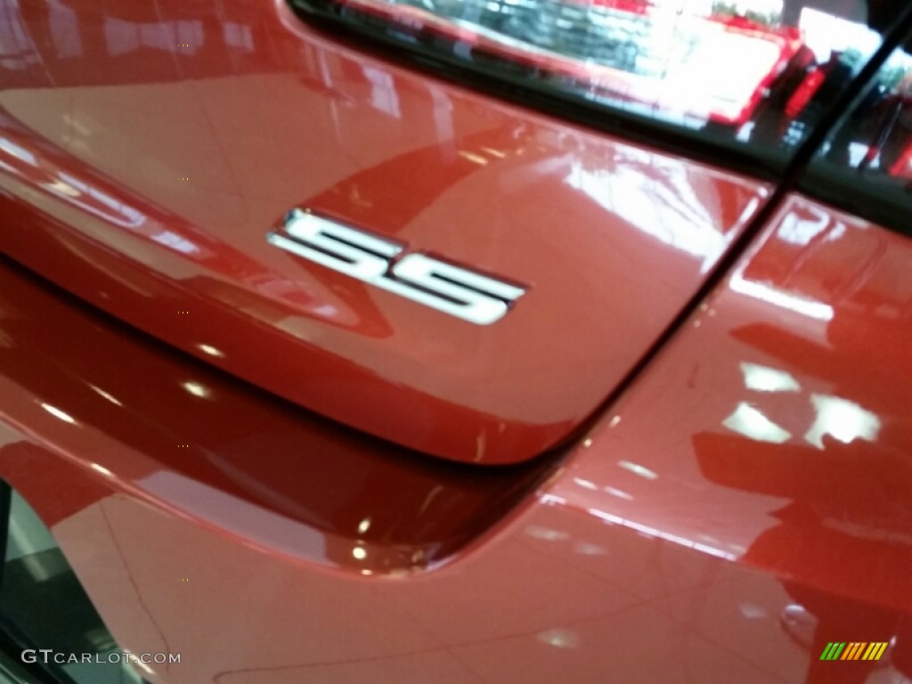 2015 SS Sedan - Some Like It Hot Red Metallic / Jet Black photo #7