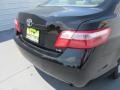 Black - Camry LE Photo No. 12