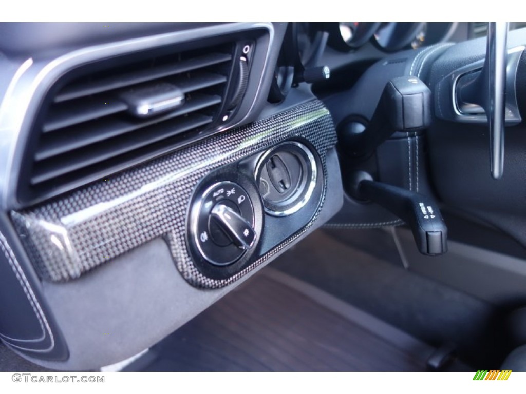2015 Porsche 911 GT3 Controls Photo #104611229