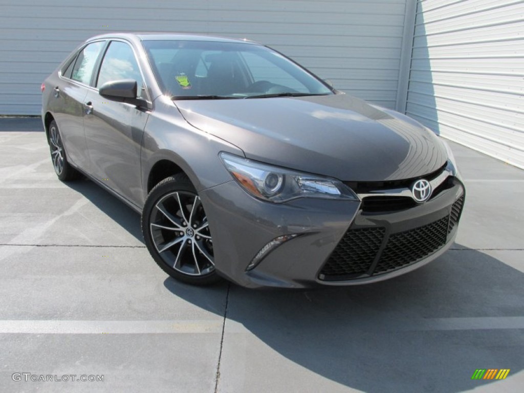 2015 Camry XSE - Predawn Gray Mica / Black photo #2