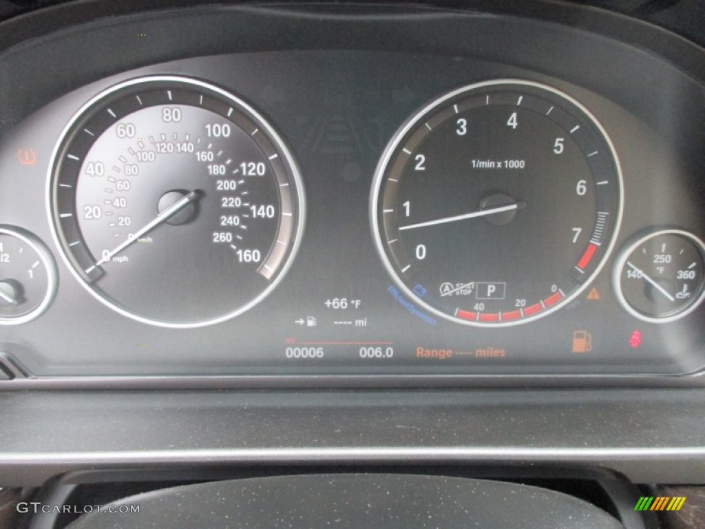 2015 BMW 5 Series 535i xDrive Sedan Gauges Photos